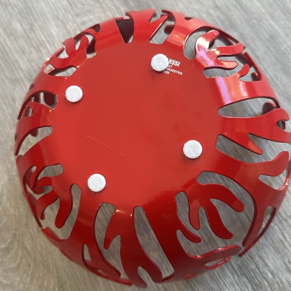 Alessi red fruit bowl - Picture 2 of 4